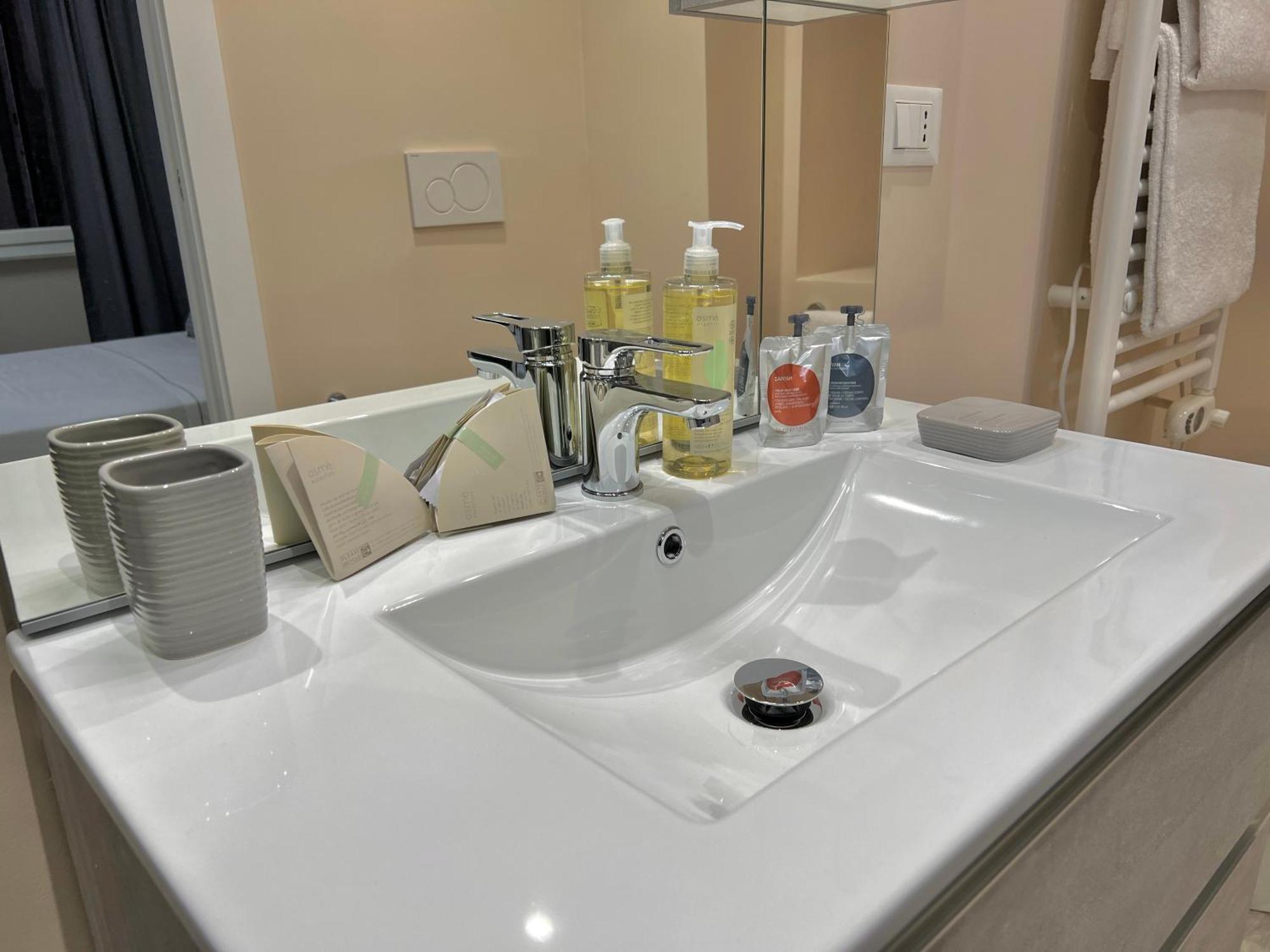 Lomellini One Apartment Генуа Екстериор снимка